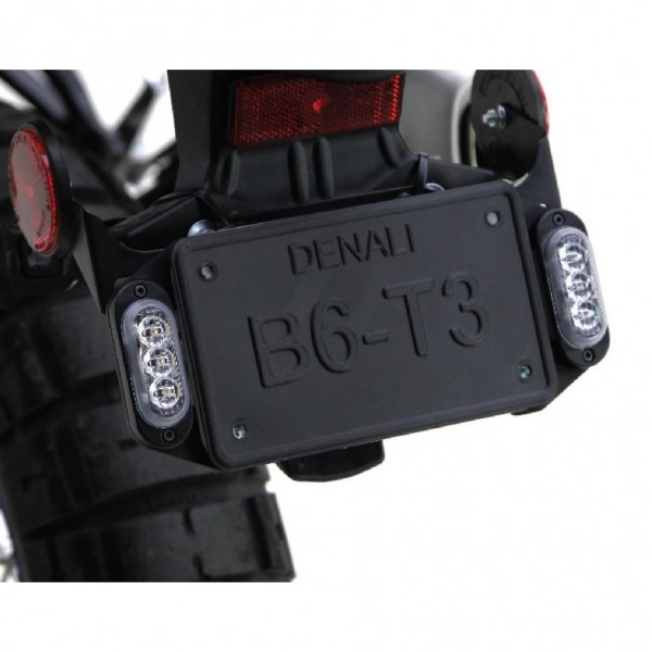 DENALI T3 Modular Switchback Signal Pods | Rear with License Plate Mounting Kit